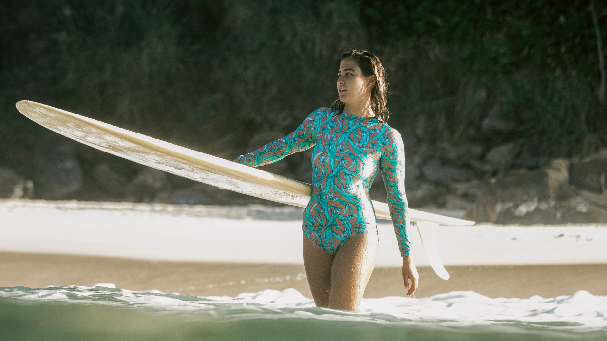 Surf invernale, consigli pratici per surfare con il freddo